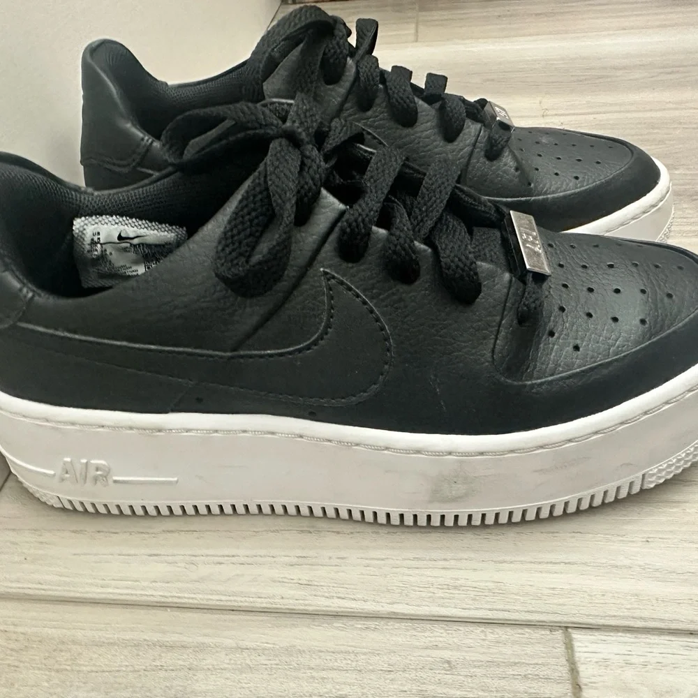 Nike Air Force 1 Sage Low Women's Black/White Platform Sneakers